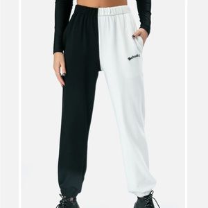 NWT Adika Sweatpants XS